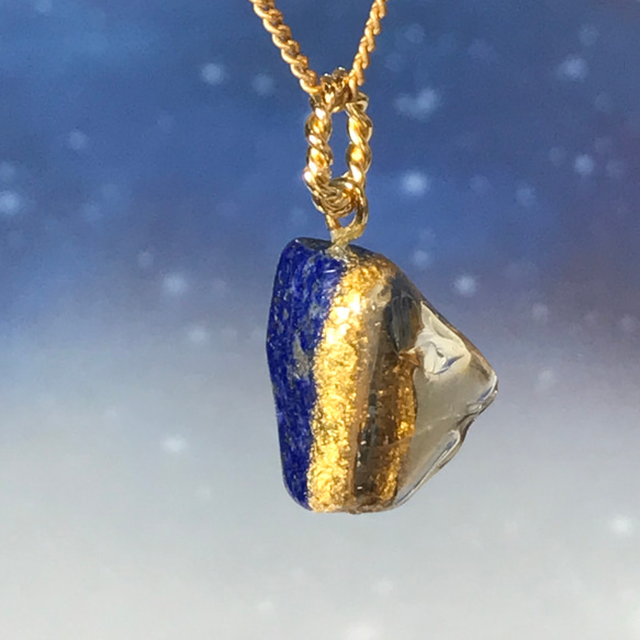 夜空の欠片＊Lapis lazuli×Citrine＊金継ぎ／necklace／合金 1枚目の画像