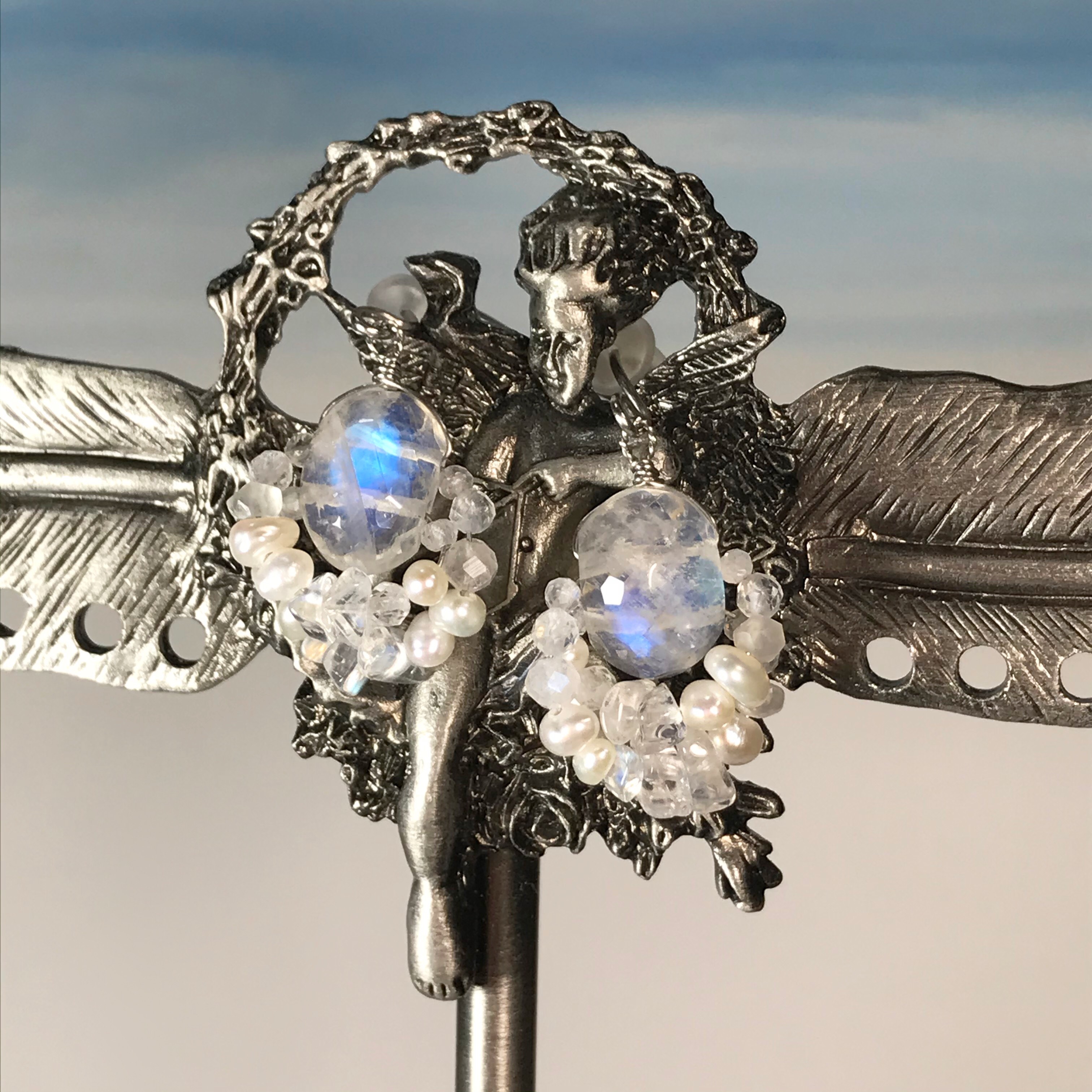 Blue moonstone× Freshwater pearl／オーナメントフリンジピアス／316L