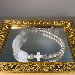 原石＊Blue moonstone／asymmetry cross pearl ／SV925 bracelet 2枚目の画像