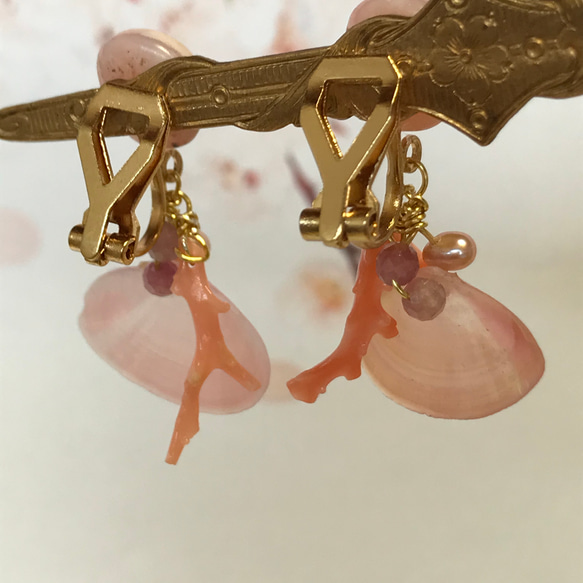 SOLD OUT！！桜色のうみ…✳︎ピンクオパール×さくら貝×枝珊瑚／316L （18kgp）earring 6枚目の画像
