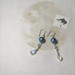 sold out！海のひかり・月のひかり◇Moonstone×Akoya Blue Pearl／SV925-pierce 6枚目の画像