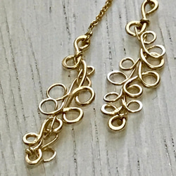 茎葉植物のピアス 4枚目の画像