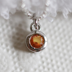 （一点もの・Siver925）宝石質オレンジサファイアのベゼルチェーンネックレス（4mm・40cm） 4枚目の画像