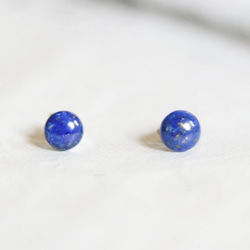 [再次上架] 青金石耳環（8毫米，醫用不鏽鋼） 第2張的照片