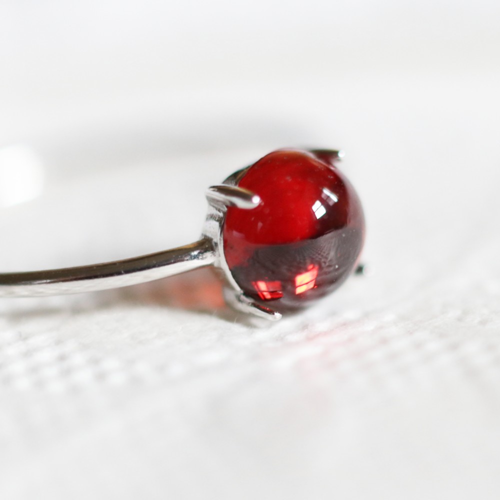 （Silver925）宝石質ガーネットのシルバーリング（6mm）