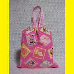 レトロアニマル柄のお着替え袋／ピンク 2枚目の画像