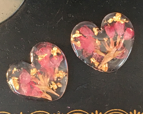 ハート カボション ハンドメイド かすみそう ビオラ（ラインストーンの 