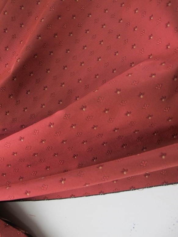 シルク生地　ビオラ　（テラコッタレッド）ジャガード織 6枚目の画像