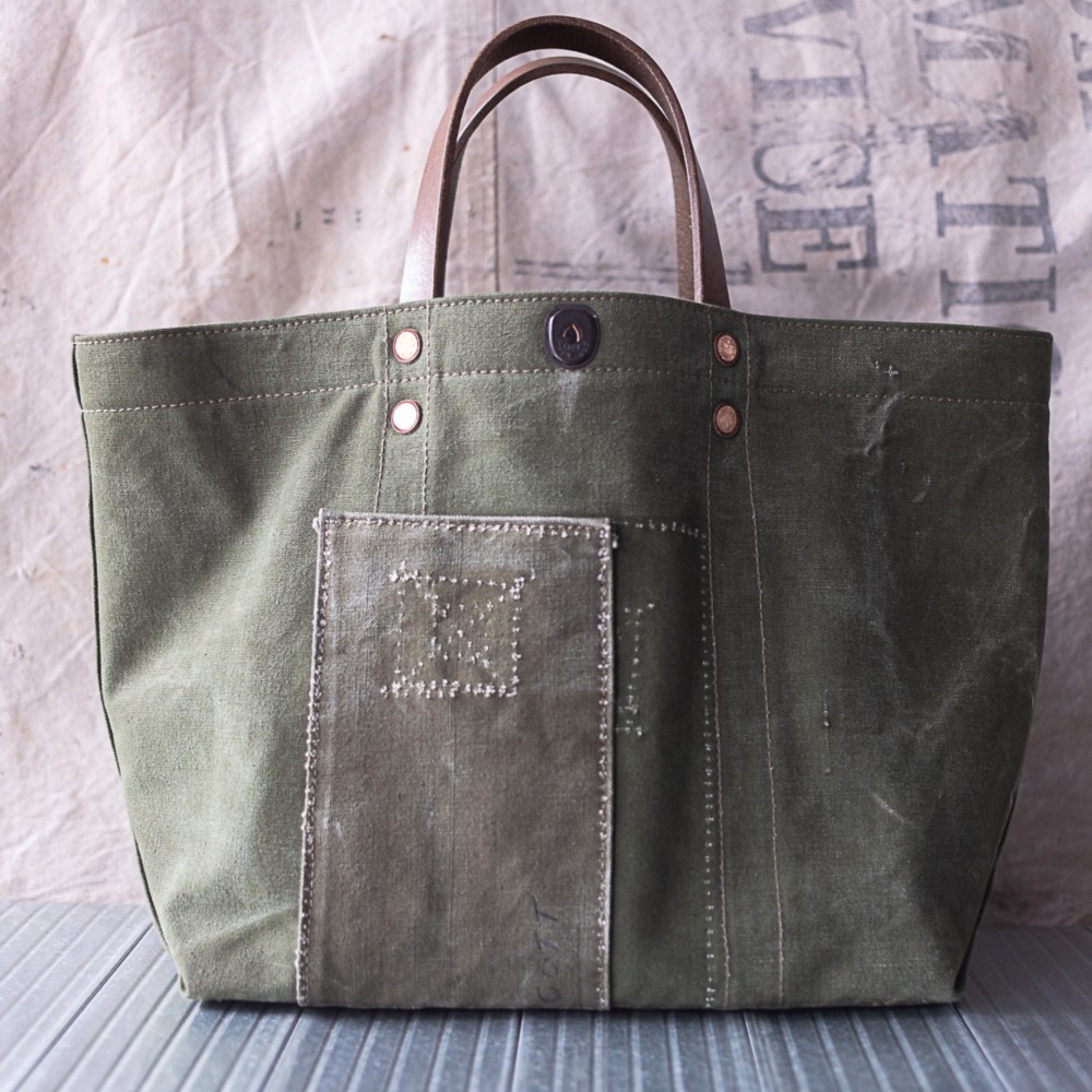 オリーブグリーン キャンバス トートバッグ　ミリタリー　40 ヴィンテージ加工
