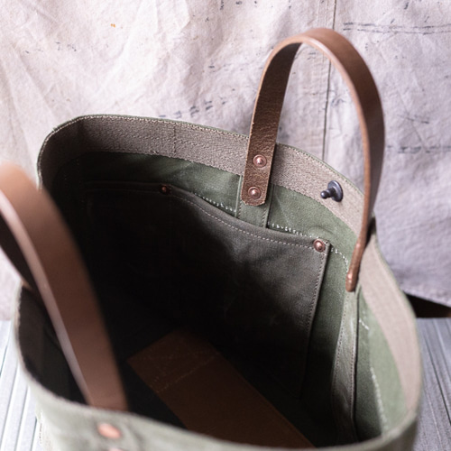 オリーブグリーン キャンバス トートバッグ ミリタリー 再構築
