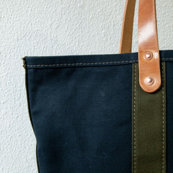 Medium size open top tote bag made with 15oz Wax Canvas 第4張的照片