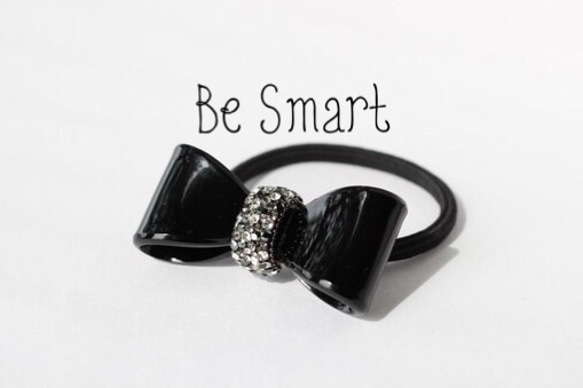 新品・未使用】 acca アッカ ヘアゴム リボン ブラック クリスタル