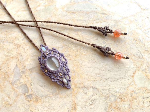 ムーンストーン〜装飾フレーム・マクラメペンダント〜no.11016