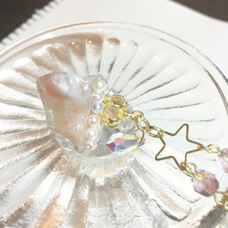 milky stone necklace 5枚目の画像