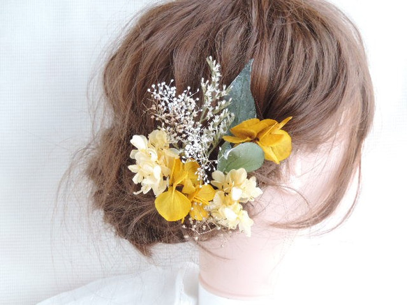 D3 からし色との黄色の髪飾り ドライフラワー ショート ボブ