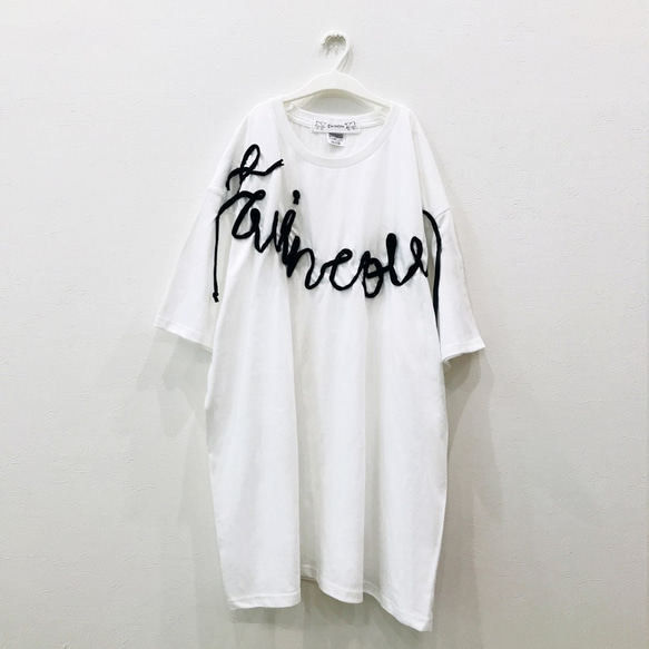 【再販】ビッグシルエットTシャツ(twincow柄)White×Black 1枚目の画像