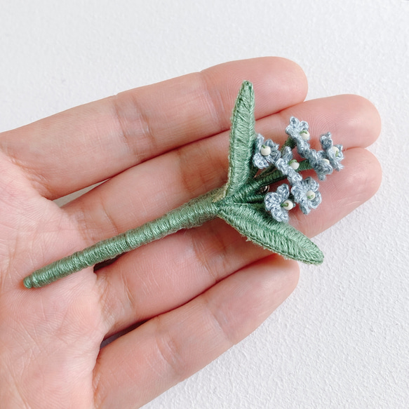 plant brooch（忘れな草） 5枚目の画像