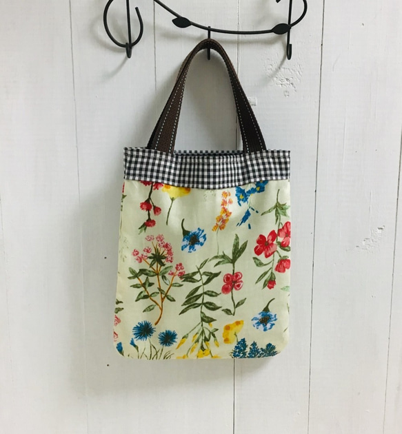 ご予約のお客様専用＊making.happy.flower様＊ちょっとそこまで おでかけトート他２点 3枚目の画像