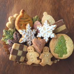全粒粉入りクッキー(クリスマスアイシング入り） 2枚目の画像