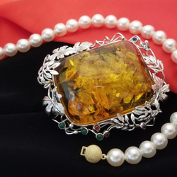 シルバー パレット型 ブローチ 琥珀 シルバー950 琥珀ブローチ ブローチ ポリー(πολύ) 通販 6028438