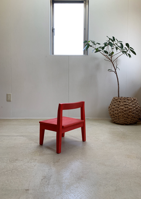子供椅子〜赤色 3枚目の画像