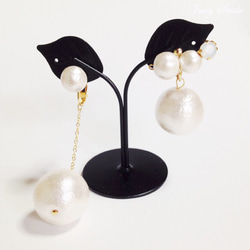 大棉花製珍珠以及蛋白石耳掛/插式耳環 第2張的照片
