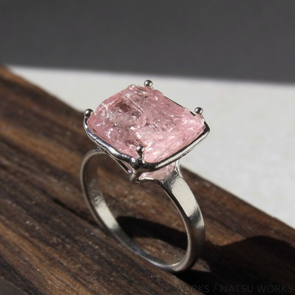 モルガナイト リング ＊ Morganite Ring lll 1枚目の画像