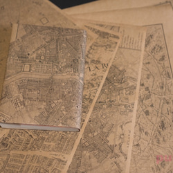 紙製ブックカバー　パリ古地図 1枚目の画像