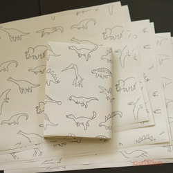 紙製ブックカバー　かわいい恐竜 4枚目の画像