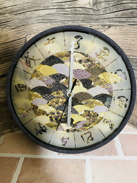 縁起物。西陣織　時計付き 縁起物。西陣織 時計付き