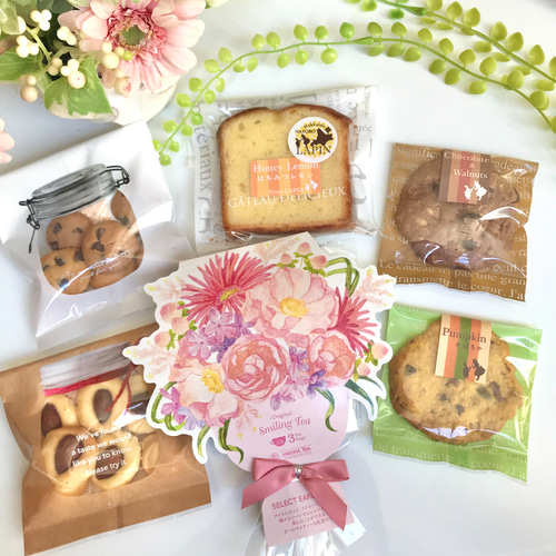 母の日☆送料無料☆可愛いラッピングでお届けします！紅茶&焼き菓子の