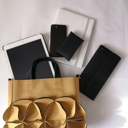 幾何学的なお花のミニショルダーバッグ/6524RED ショルダー