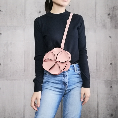 ELEMOOD エレムード幾何学的なお花の2wayウエストバッグ・ポシェット 幾何学的なお花の2wayウエストバッグ・ポシェット/6535RED