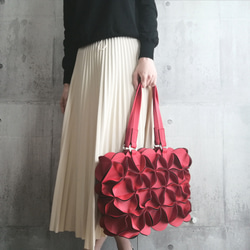 幾何学的なお花のバタフライハンドバッグ/6508RED ハンドバッグ