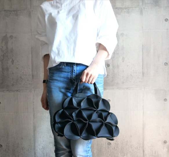 幾何学的なお花のミニボストンショルダーバッグ/6546BLACK TO