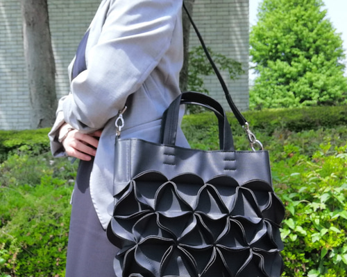 EＬＥＭＯＯＤ　エレムード　2WAY ショルダーバック ハンドバッグ　花　新品 Q GOODS Parts&Shoes|＜ELEMOODE(エレムード)＞ POP UP SHOP