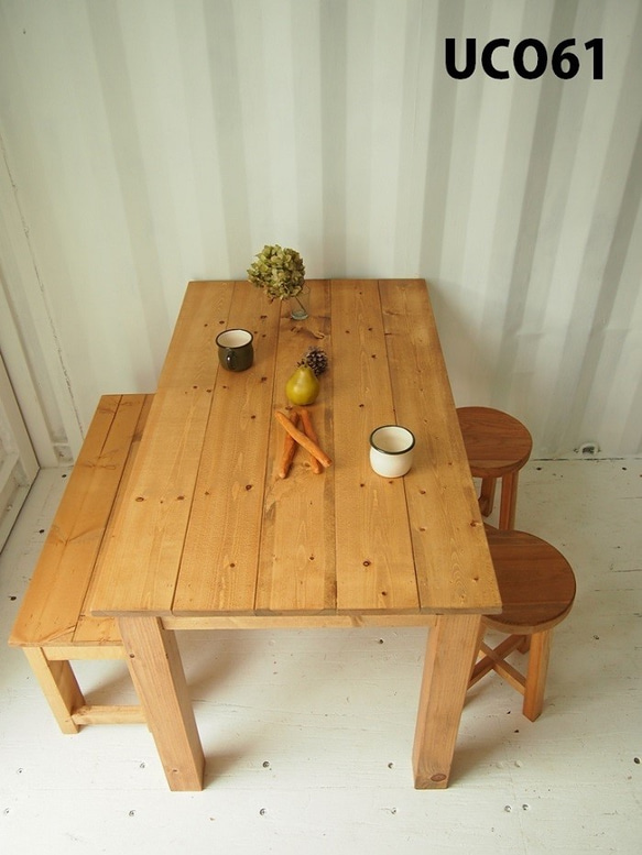 ダイニングテーブル【1200×700】（ミディアム）天然無垢材 机 リビング 店舗什器 家具 2枚目の画像