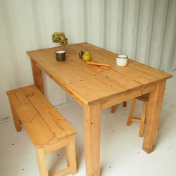ダイニングテーブル【1200×700】（ミディアム）天然無垢材 机 リビング 店舗什器 家具 3枚目の画像