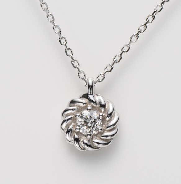 K10WG ドーナッツ ”フレンチクルーラー“ Diamond Pendant 40.0cm Dia 0.10ct 1枚目の画像