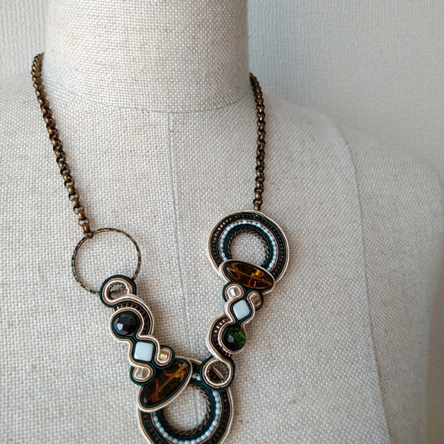 年内送料無料】ソウタシエ soutache +チェーン ネックレス