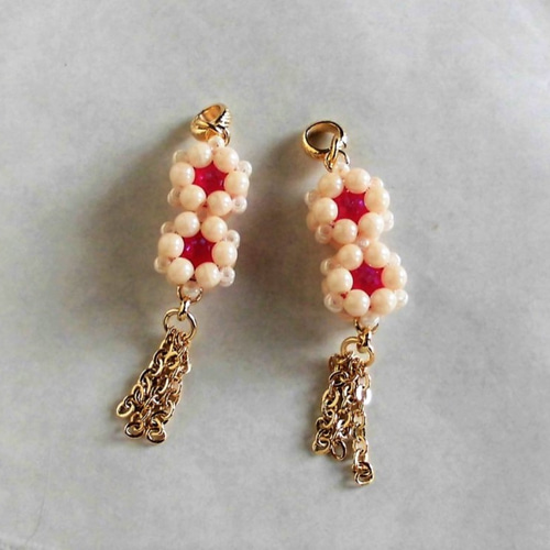 OT062-3 ピアスorイヤリングの着せ替えパーツ_スワロフレーミング