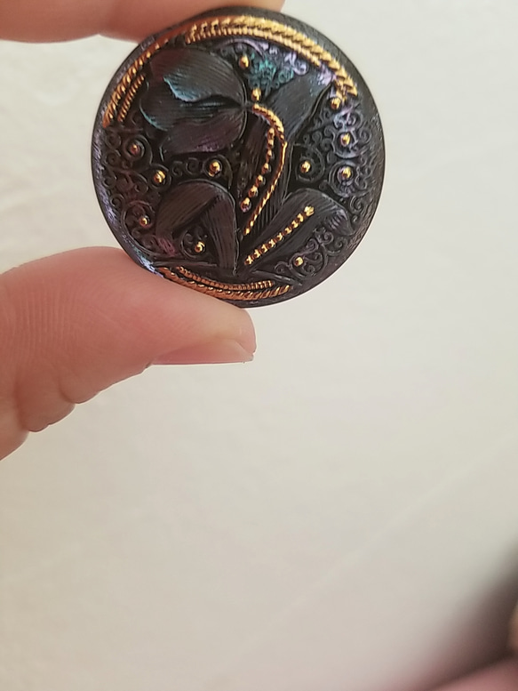 チェコガラスボタンのアンティーク風素敵なチューリップゴム 8枚目の画像