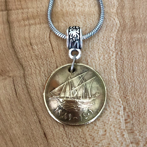 クウェート 硬貨 コイン ペンダントネックレス ヨット 50cmチェーン