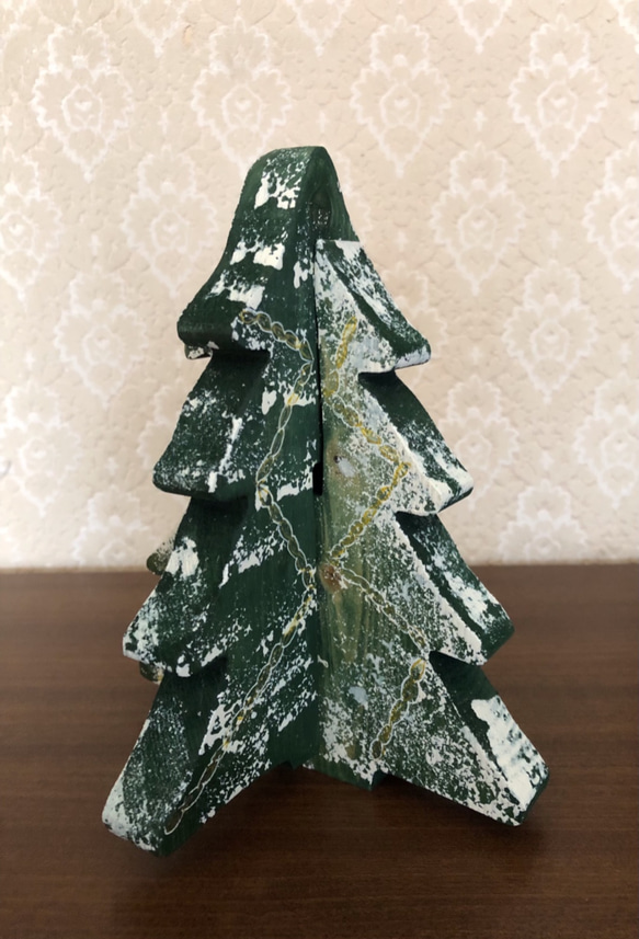 木　クリスマスツリー　グリーン　雪と飾り付き  *送料無料* 1枚目の画像
