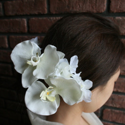 ホワイト紫陽花の髪飾り　３本 (送料込） 4枚目の画像