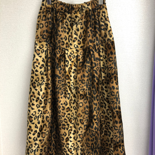 ヒョウ柄ファー付きフレアスカート 2色展開】「Meridian」アニマル柄 フェイクファー ミニスカート