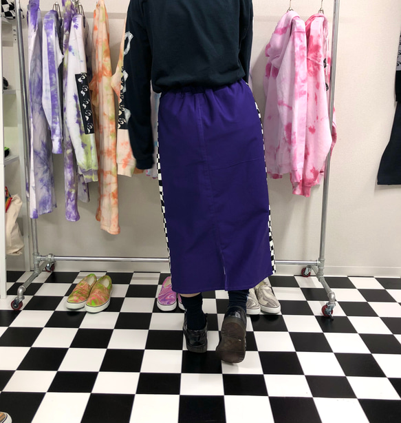 ウェーブチェッカーフラッグ ×パープル　コットン スリットロングスカート 6枚目の画像