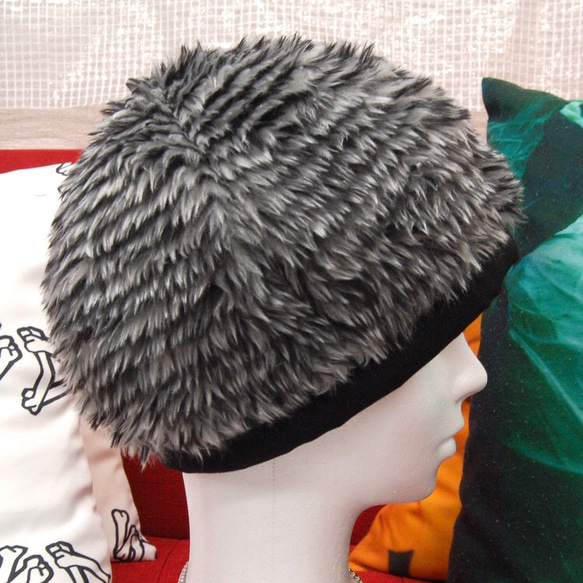ボーダーフェイクファーベレー帽:ダークグレー 4枚目の画像