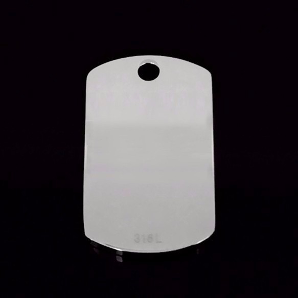 【刻印可能】サージカルステンレス製シルバーカラードッグタグプレートチャームキーホルダー 2枚目の画像