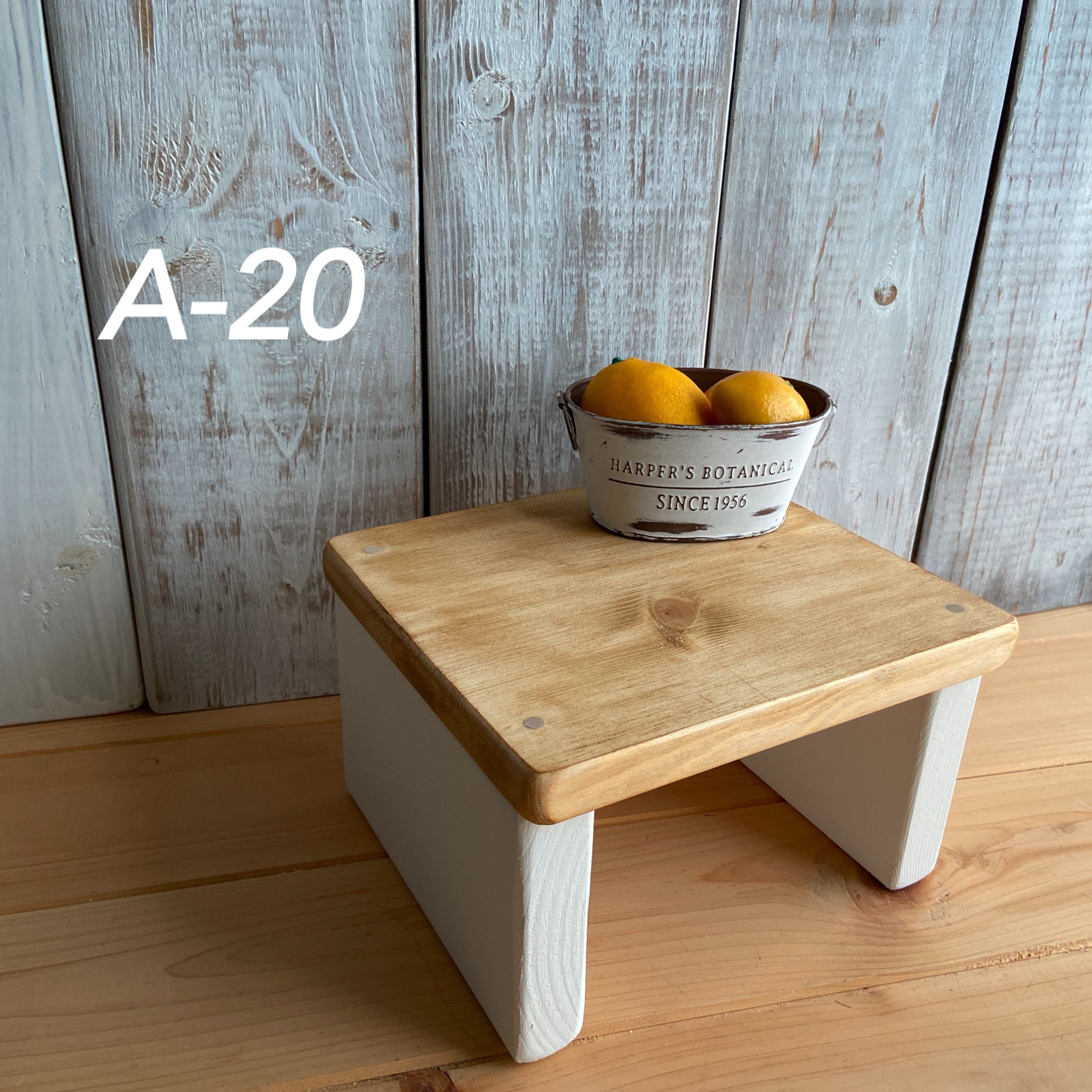 古家具 ♡ シェルフ ♡ クリーム色 Amazon.co.jp: アンティーク調 ブックシェルフ W約80×D約35×H約